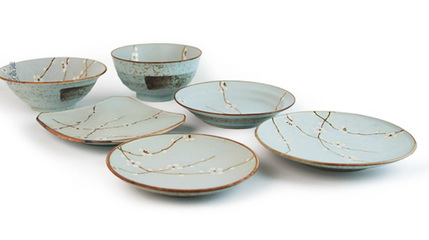 日本美濃燒和風藍梅陶瓷餐具：品味日式料理的精致藝術